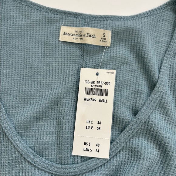 Abercrombie and Fitch Lightweight Waffle Knit Scoop
neck Sz Small New - Picture 3 of 6